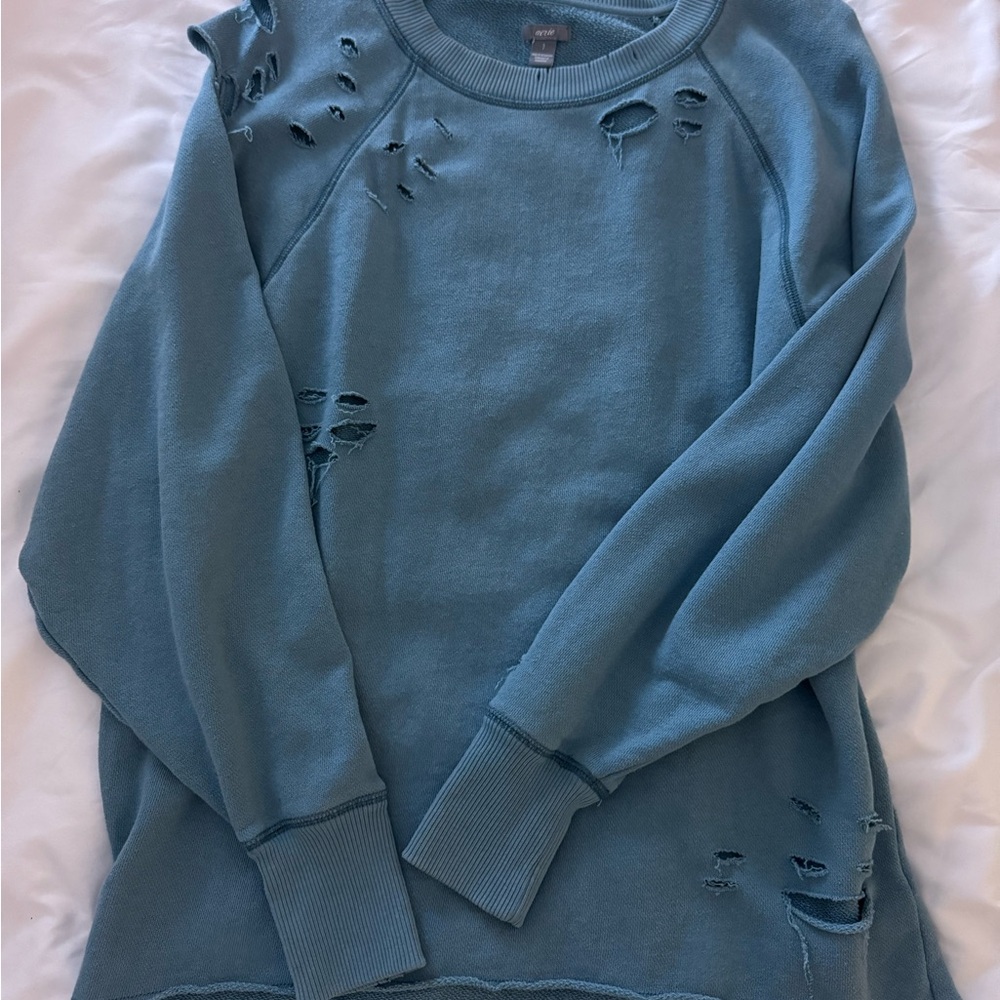 Distressed Blue Sweater Pull Over